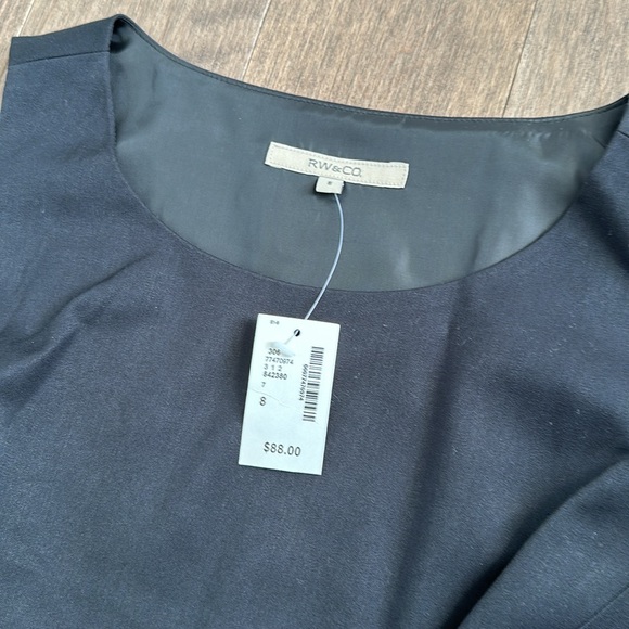 Dress size 8. Black colour. RW&CO - Picture 4 of 7